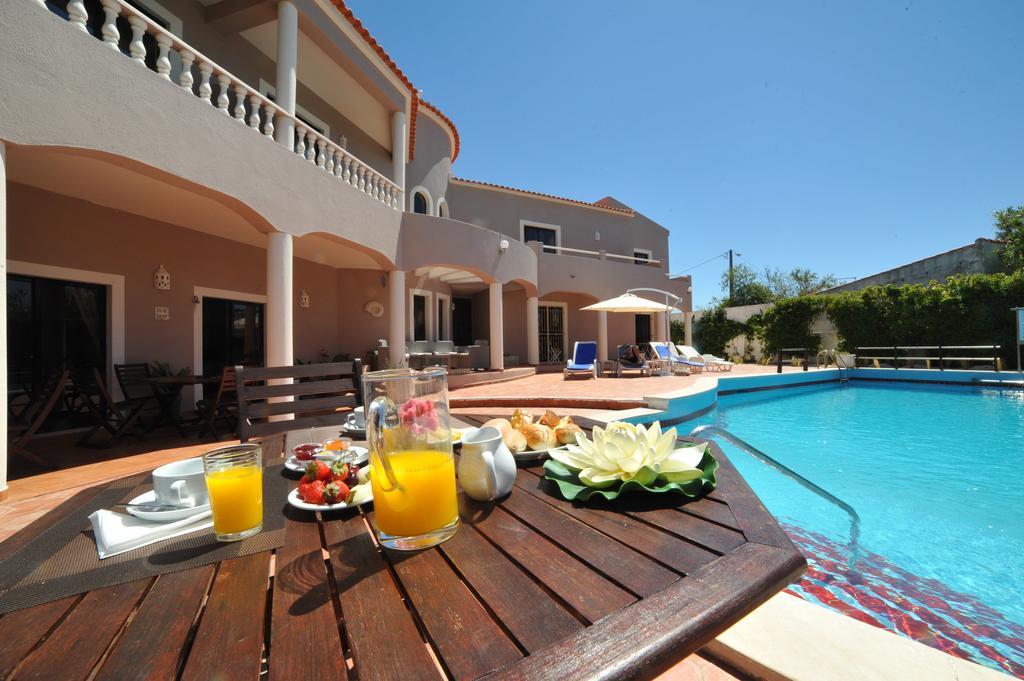 Casa Rosa Montes Hotel Praia Da Luz Exterior photo